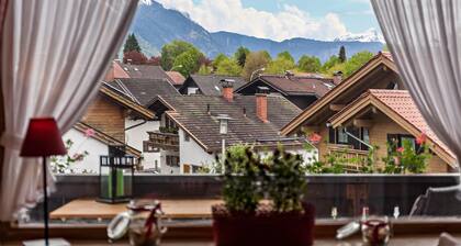 Apartment Bergblick in Garmisch with View of the Alps, Balcony & Wi-Fi