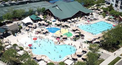 Live the Bayside! Golf, Pools, and the Beach!