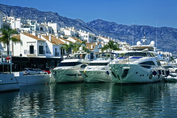 Marina