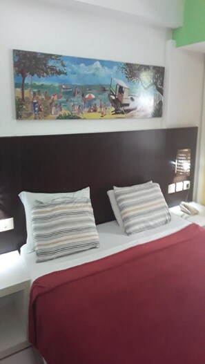 1 Schlafzimmer, Zimmersafe, Schreibtisch, kostenloses WLAN