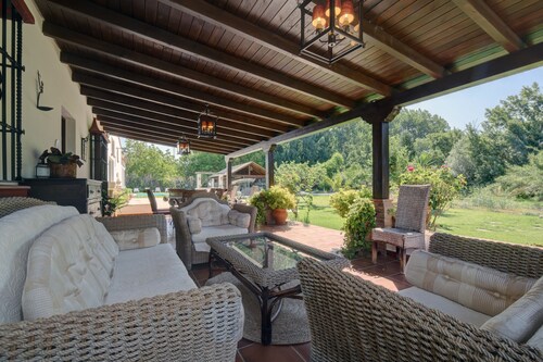 Vacation Home Villa Carmen with Mountain View