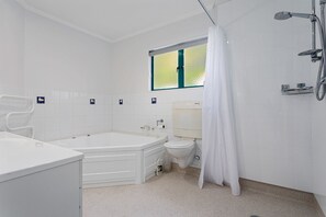 Banyera i assecador de cabells 