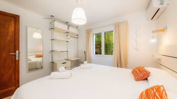 3 habitaciones, tabla de planchar con plancha y wifi gratis