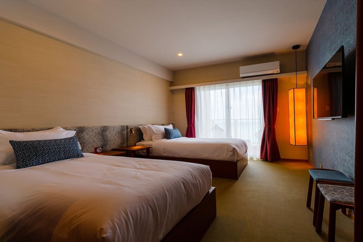 In-room safe, desk, laptop workspace, soundproofing