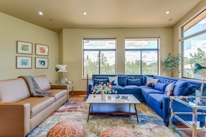 Smart TV, fireplace, books, printers