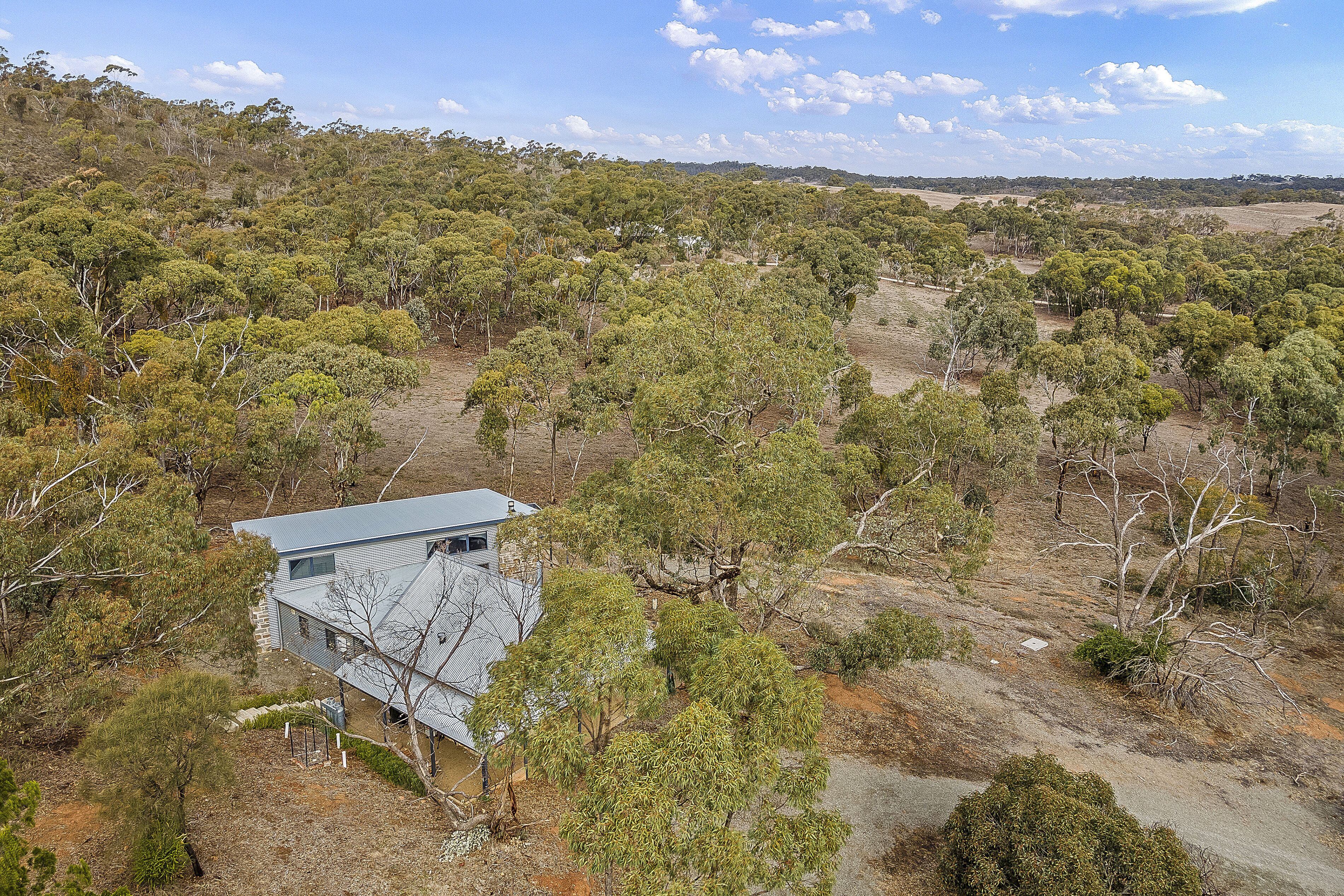 Benny's Retreat Luxury Bushland Escape — image 25