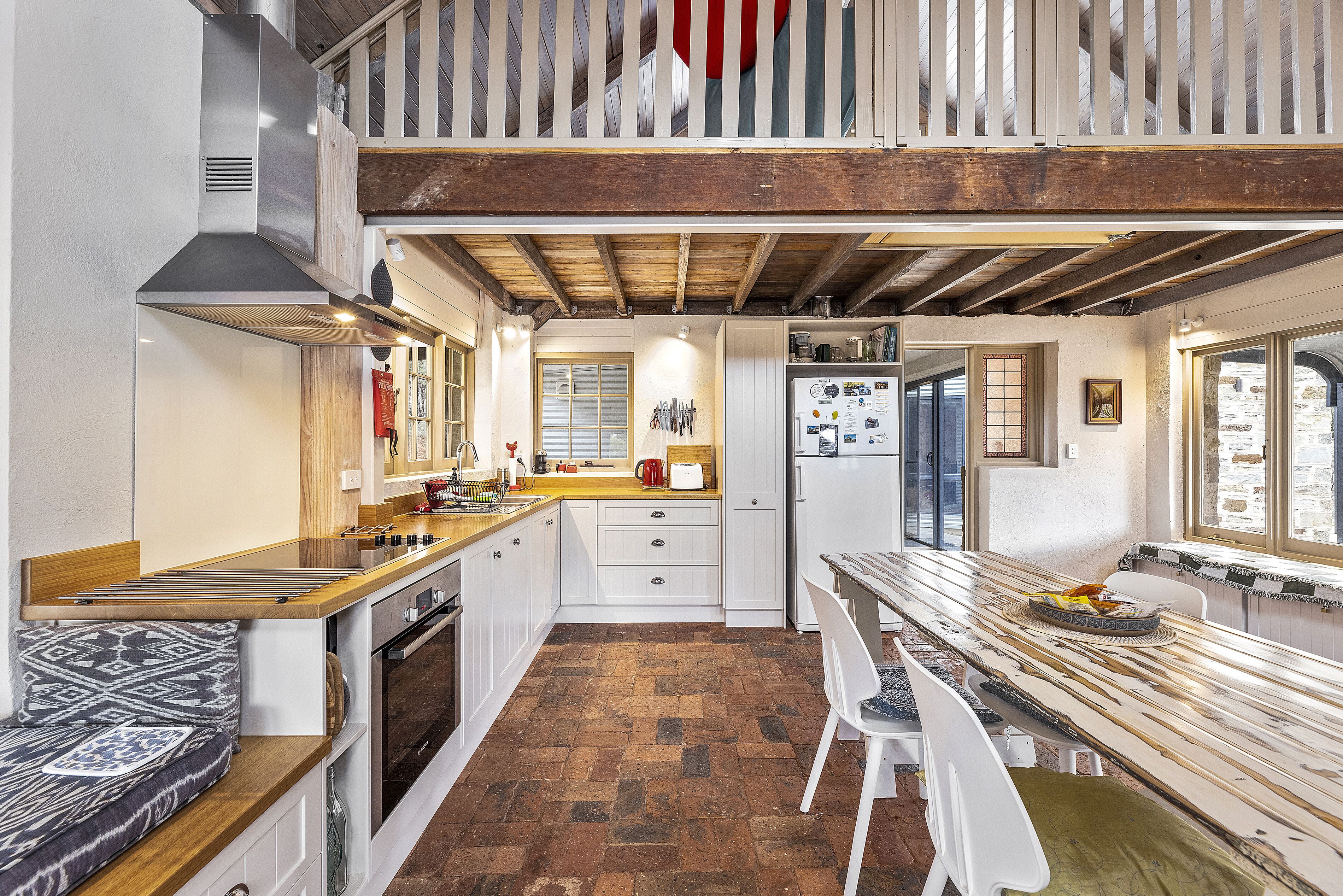 Benny's Retreat Luxury Bushland Escape — image 15