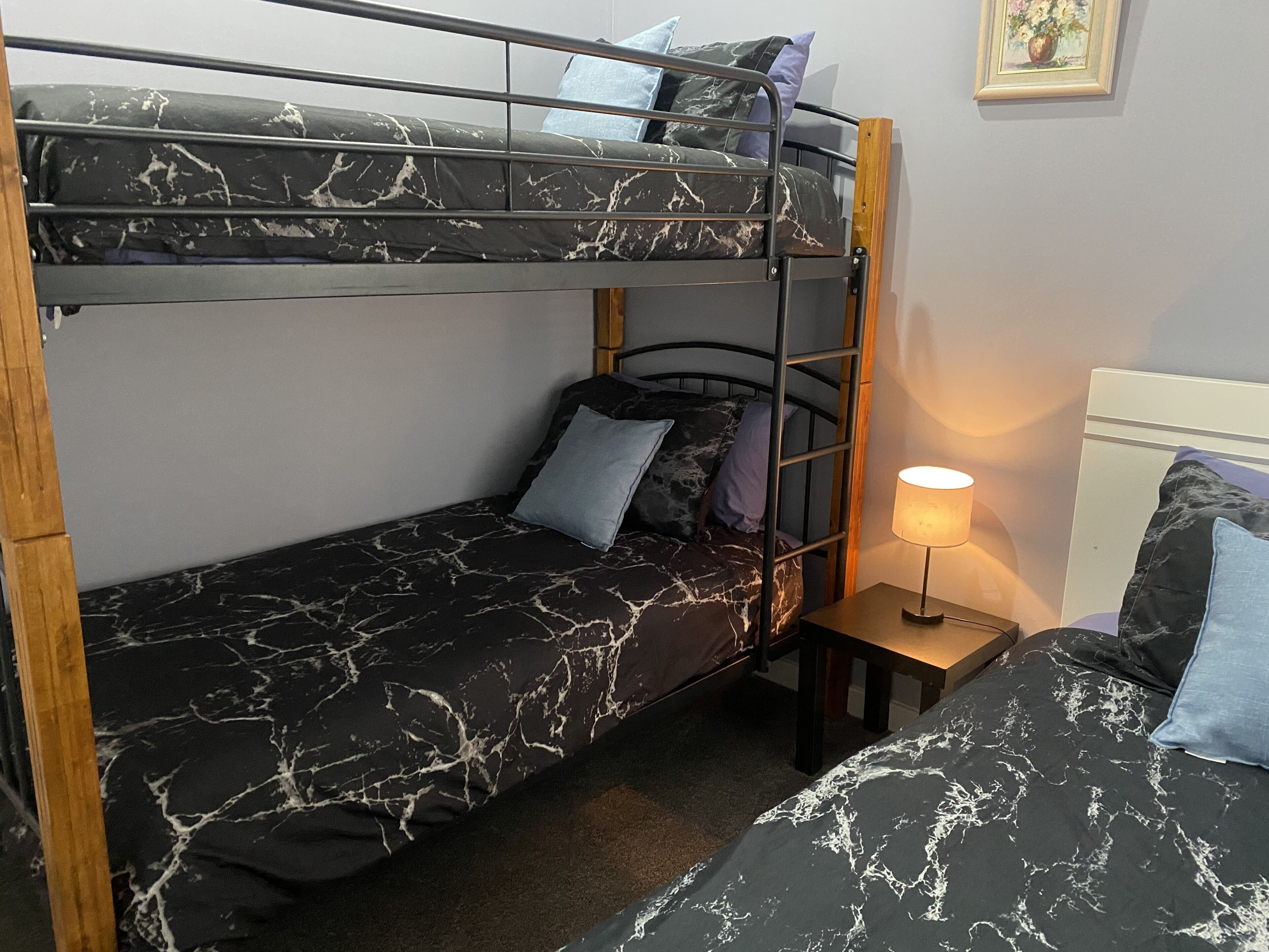 2 Bedroom Villa Thirlmere Walk to Town