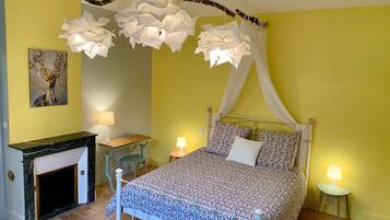 2 chambres, lit parapluie, Wi-Fi, draps fournis
