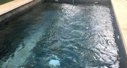 Maison Avec Piscine. Ideal Pour LE Festival D'avignon ET D'orange