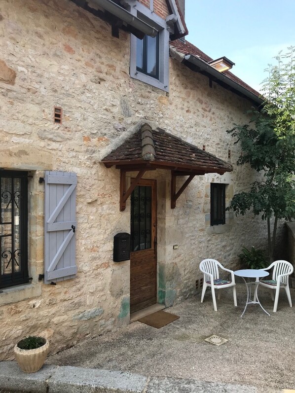 Exterior - Appartement Spacieux, Calme. Quercy (Assier)