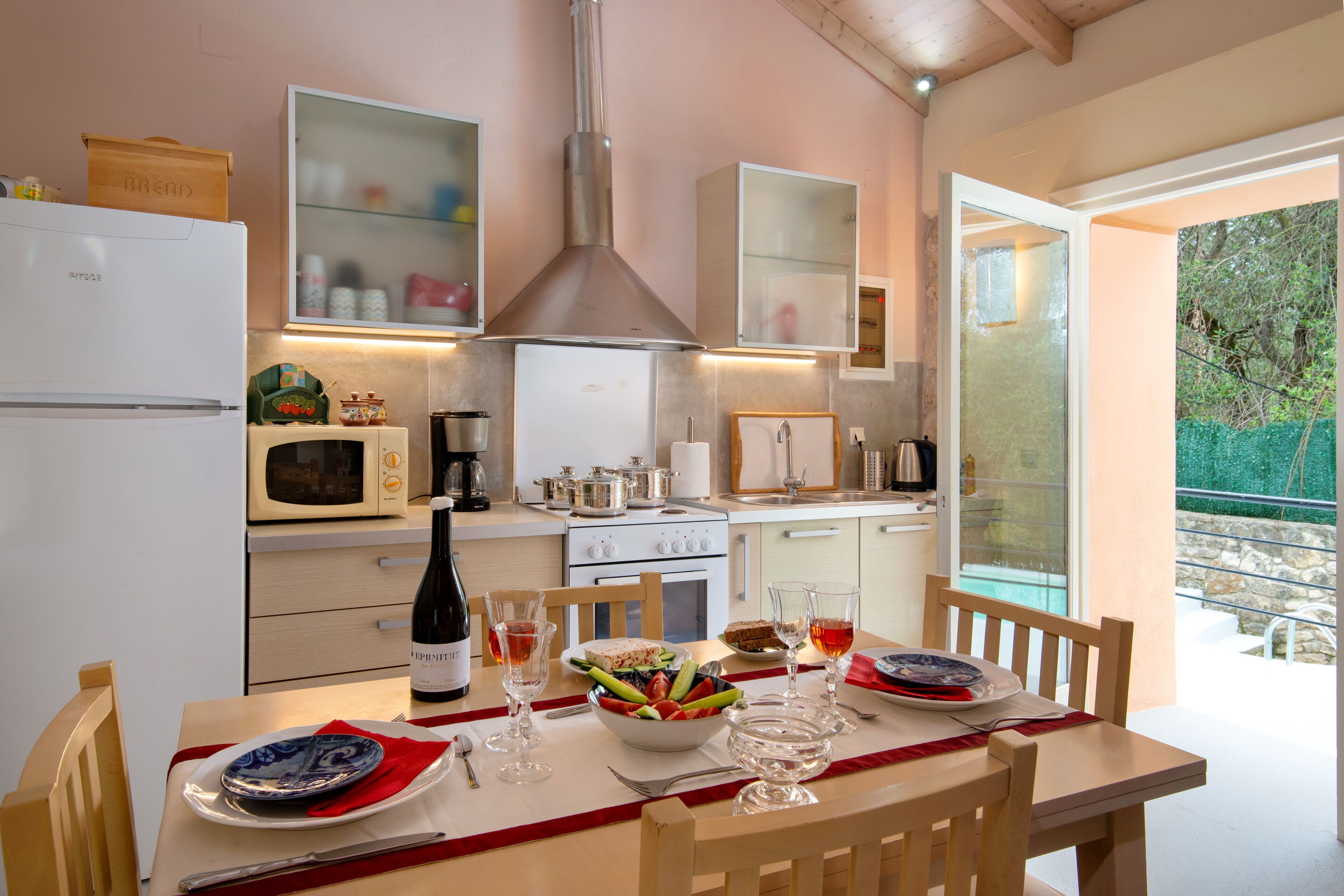 Wonderful villa in a secluded location with an outdoor pool and private gardens.