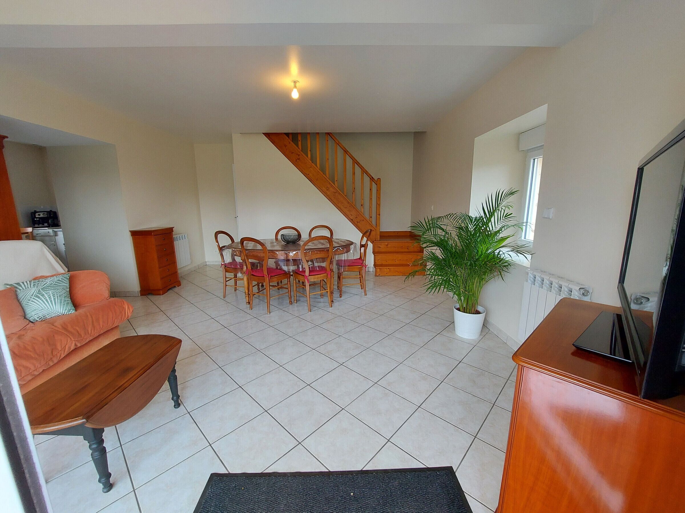 Gite Cossé-le-Vivien, 2 bedrooms, 5 persons