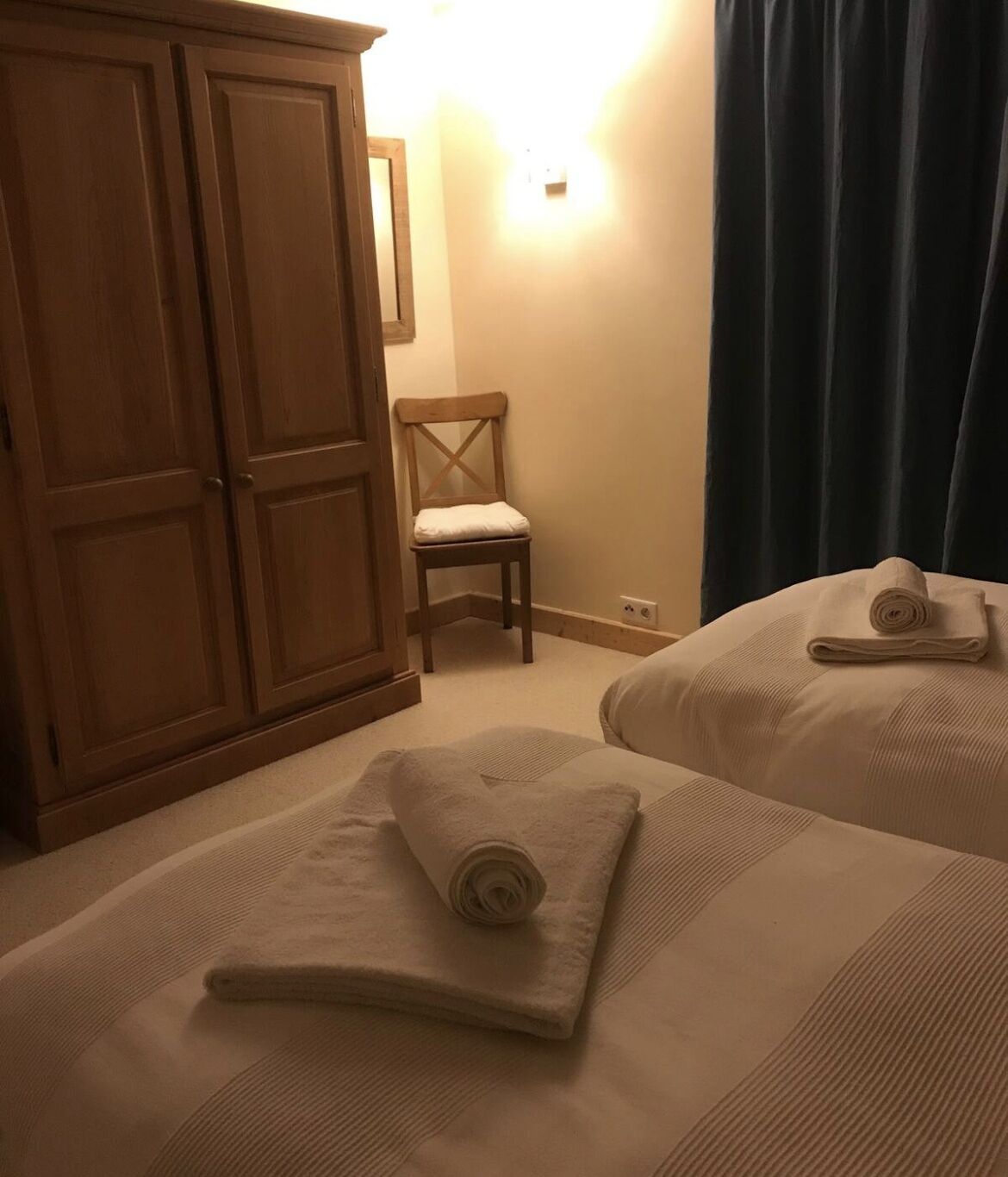 3 bedrooms, iron/ironing board, travel cot, WiFi