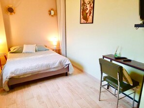 2 habitaciones, wifi gratis y ropa de cama