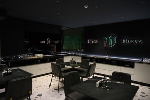 Desayuno bufé gratuito y diario