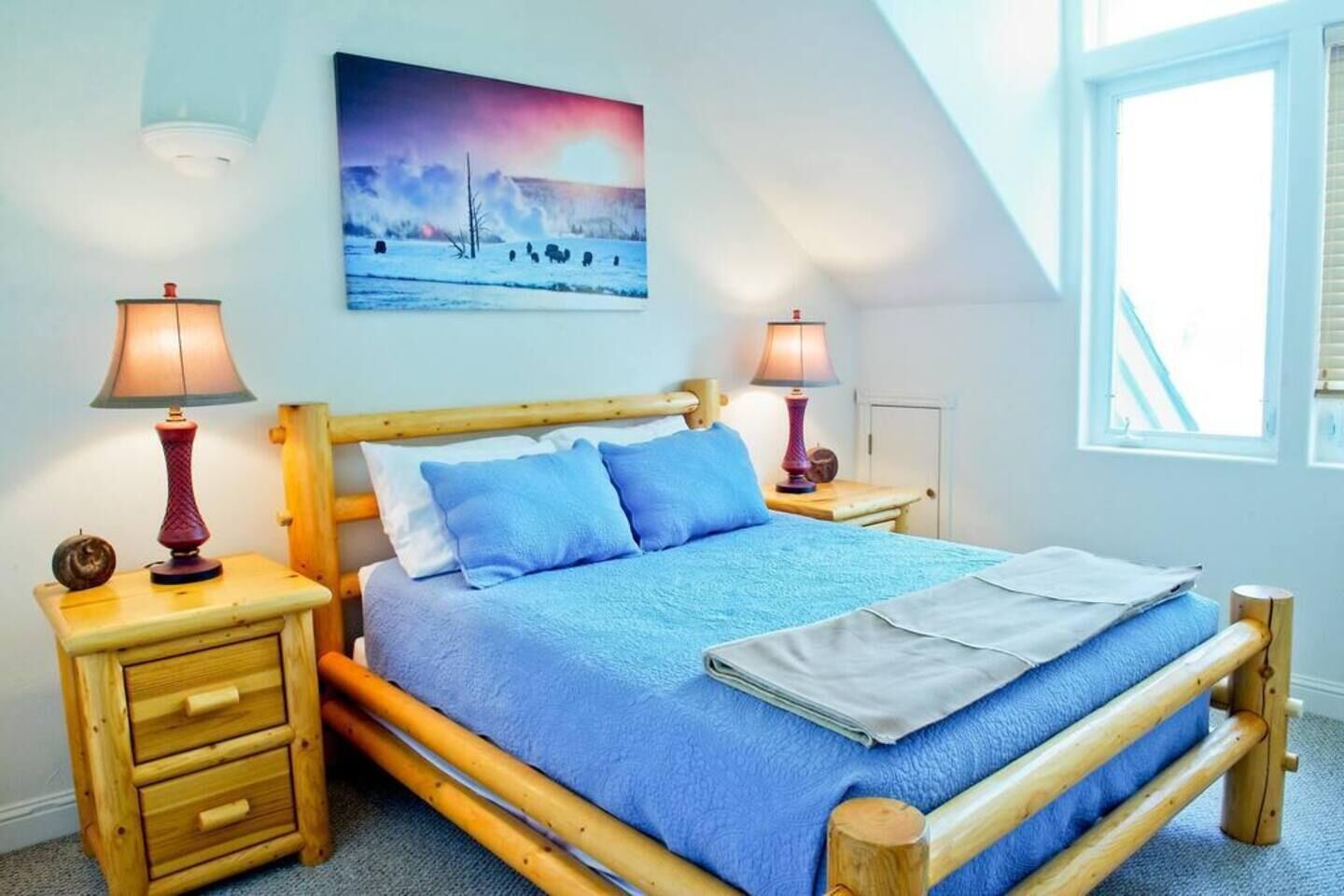 3 makuuhuonetta, silitysrauta/-lauta, vauvan matkasänky, ilmainen Wi-Fi