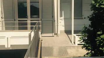 Enceinte de lâhĂ©bergement