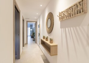 平板电视、加热地板