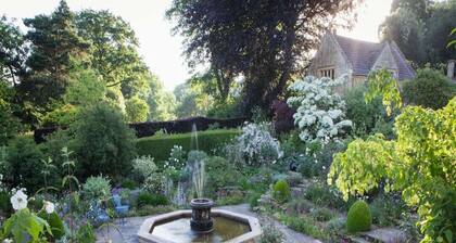 The Courtyard overlooking Kiftsgate Court Gardens
