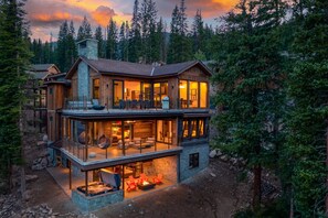 Exterior - Trestle House | Ski Out Your Back Door | WP's Most Stunning Home INSTAGRAM FAMOUS! (Winter Park)