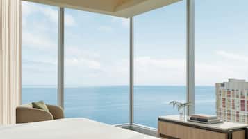 Habitación Grand, 1 cama King size, vista al mar | Caja de seguridad en la habitación y escritorio