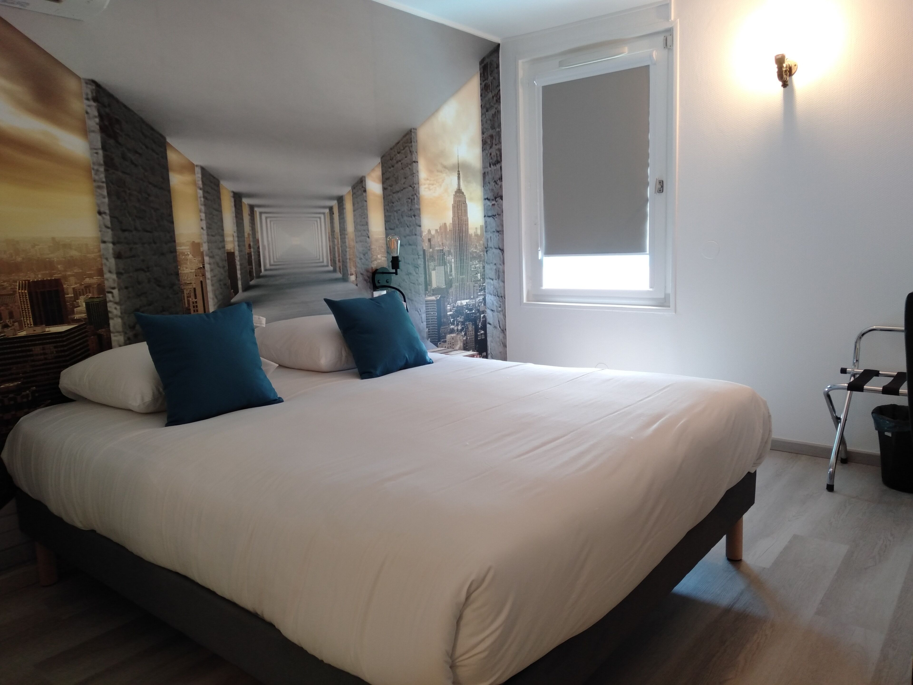 premium bedding, individually decorated, free wifi, bed sheets