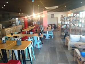 ห้องสมุด