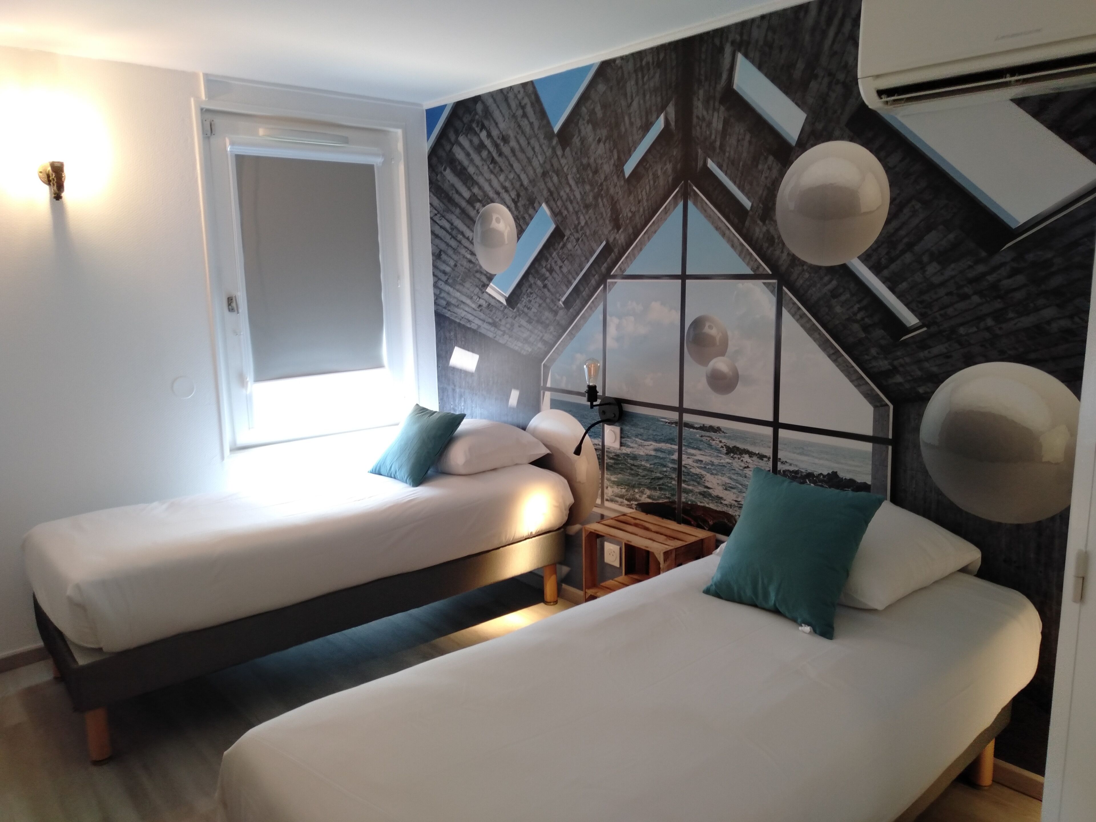 premium bedding, individually decorated, free wifi, bed sheets