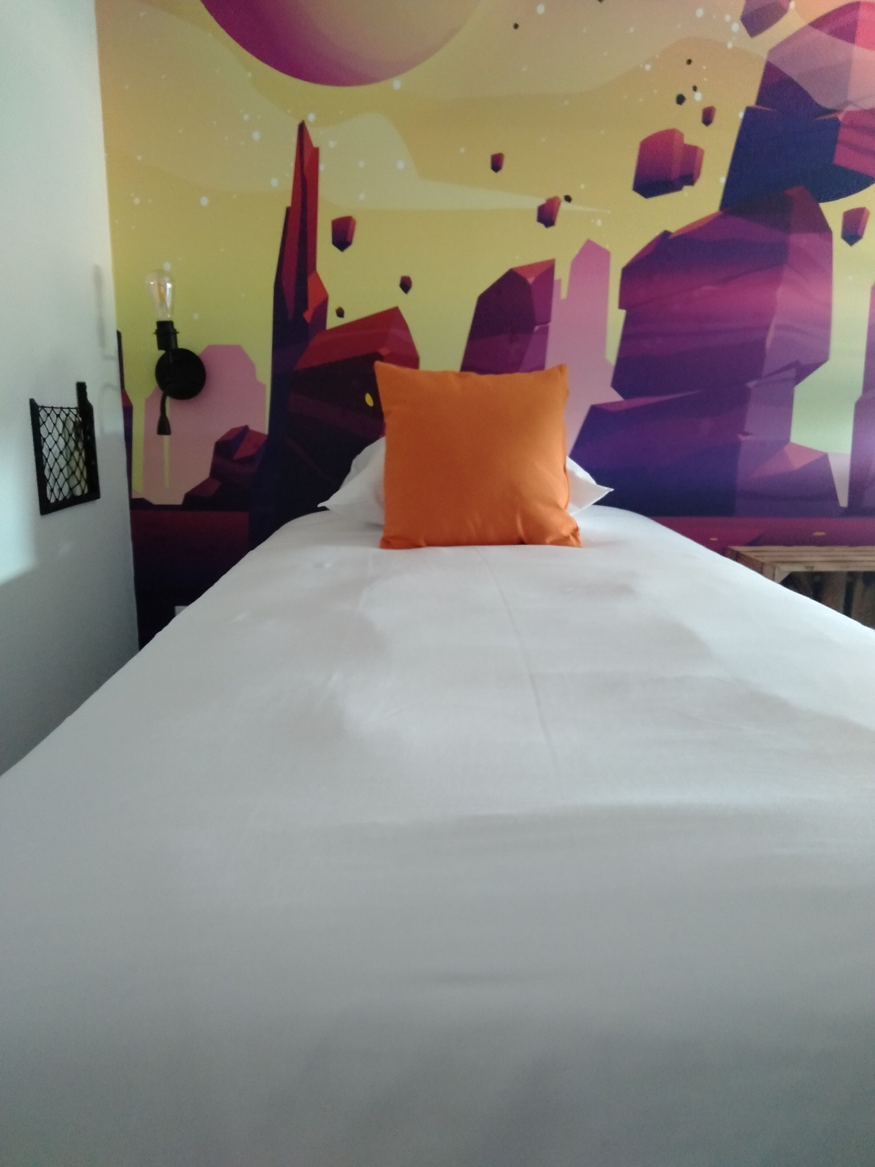 basic room | premium bedding, individually decorated, free wifi, bed sheets