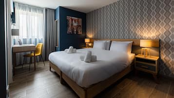 Standard-dobbeltværelse - i anneksbygning | Minibar, skrivebord, arbejdsområde til bærbare computere