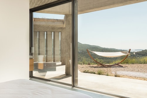 Designer Villa Ori Seaview Private Pool Sleeps 8