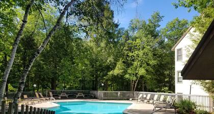 Riverside, AC, deck, pool, swimming hole, tennis. RE304 by LRS