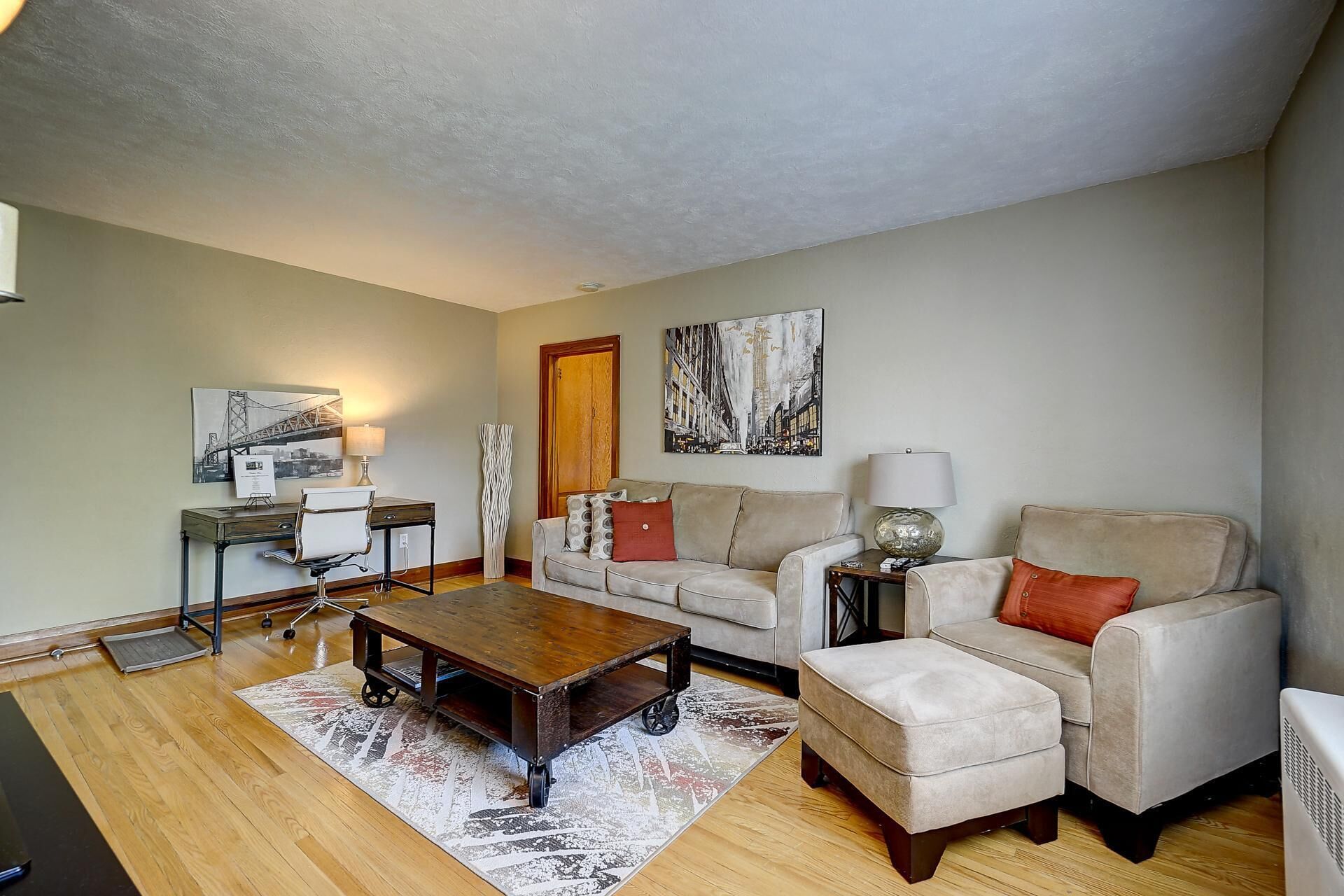 Premium Apartment w/ Kitchen, Garden Views & Off Street Parking!