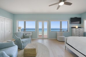 5 bedrooms, iron/ironing board, WiFi, bed sheets