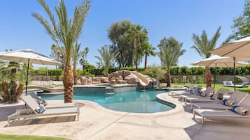 Beheizter Pool