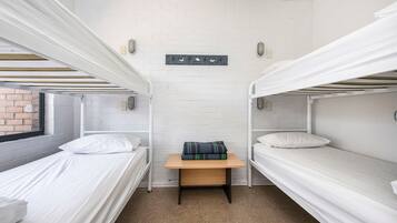 2 bedrooms, bed sheets