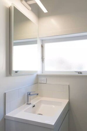 Savon, shampoing, papier toilette