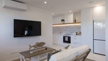 Fernseher, Netflix, Streaming-Dienste