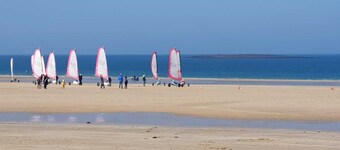 Appartement T3 Avec Terrasse et Accès Direct à la Plage