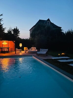 Piscine extérieure, piscine chauffée