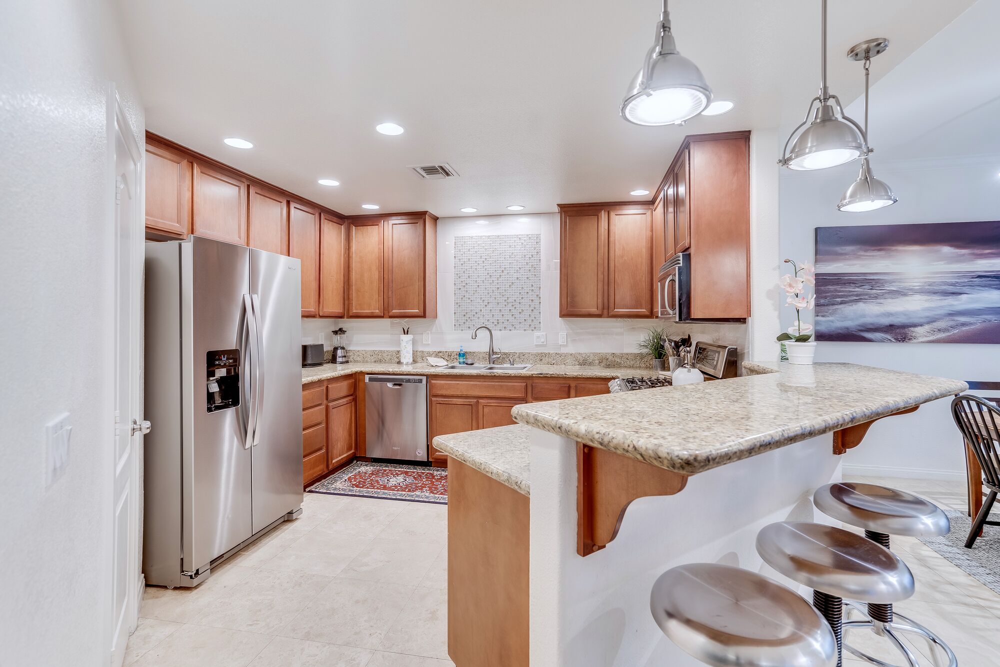 🏝4 bedroom🏡4 bath🏄🏽‍♂️FASTwifi🚴🏽‍♂️A/C🚘Garage📺SMART TVs⛵️