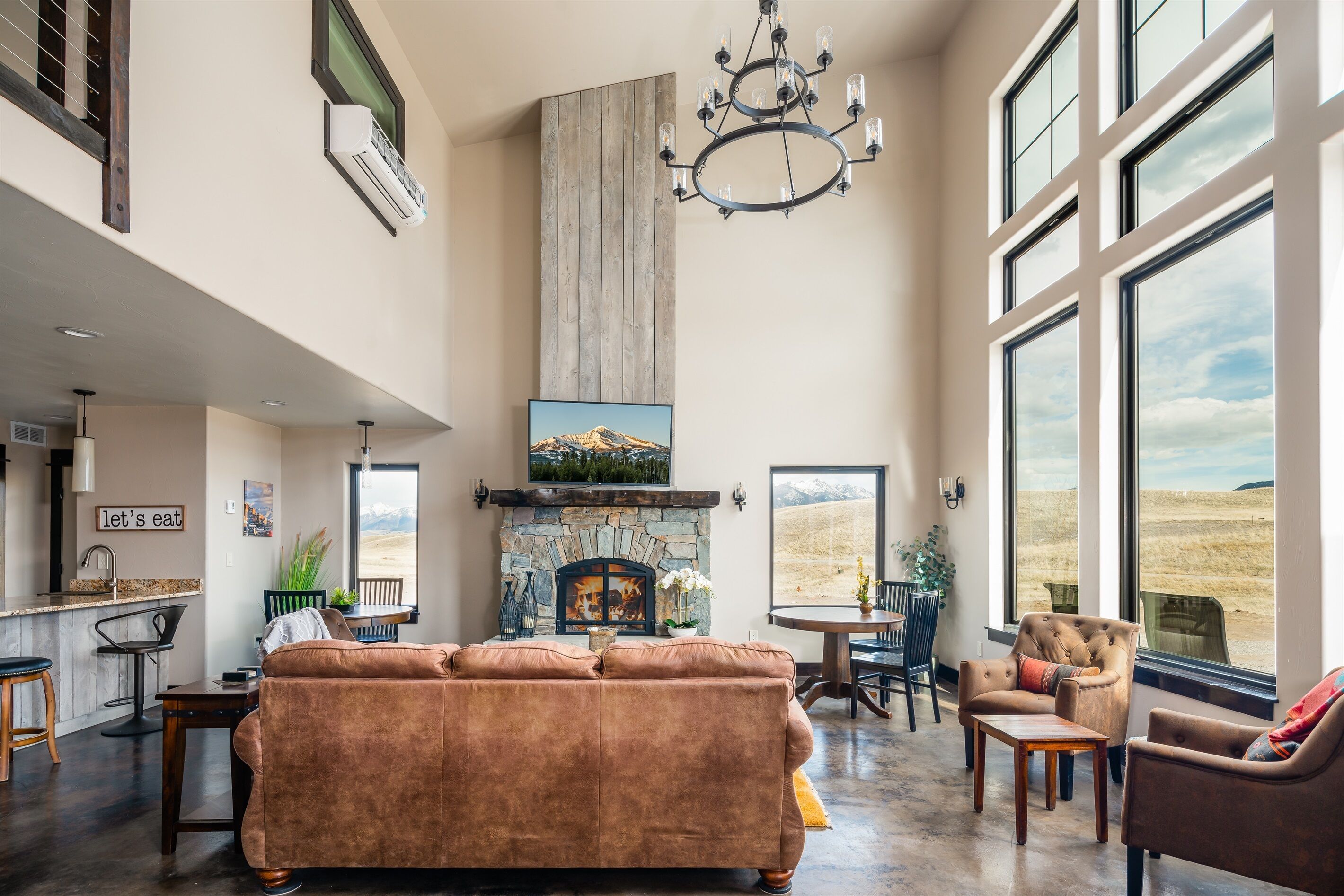 Smart TV, fireplace, books