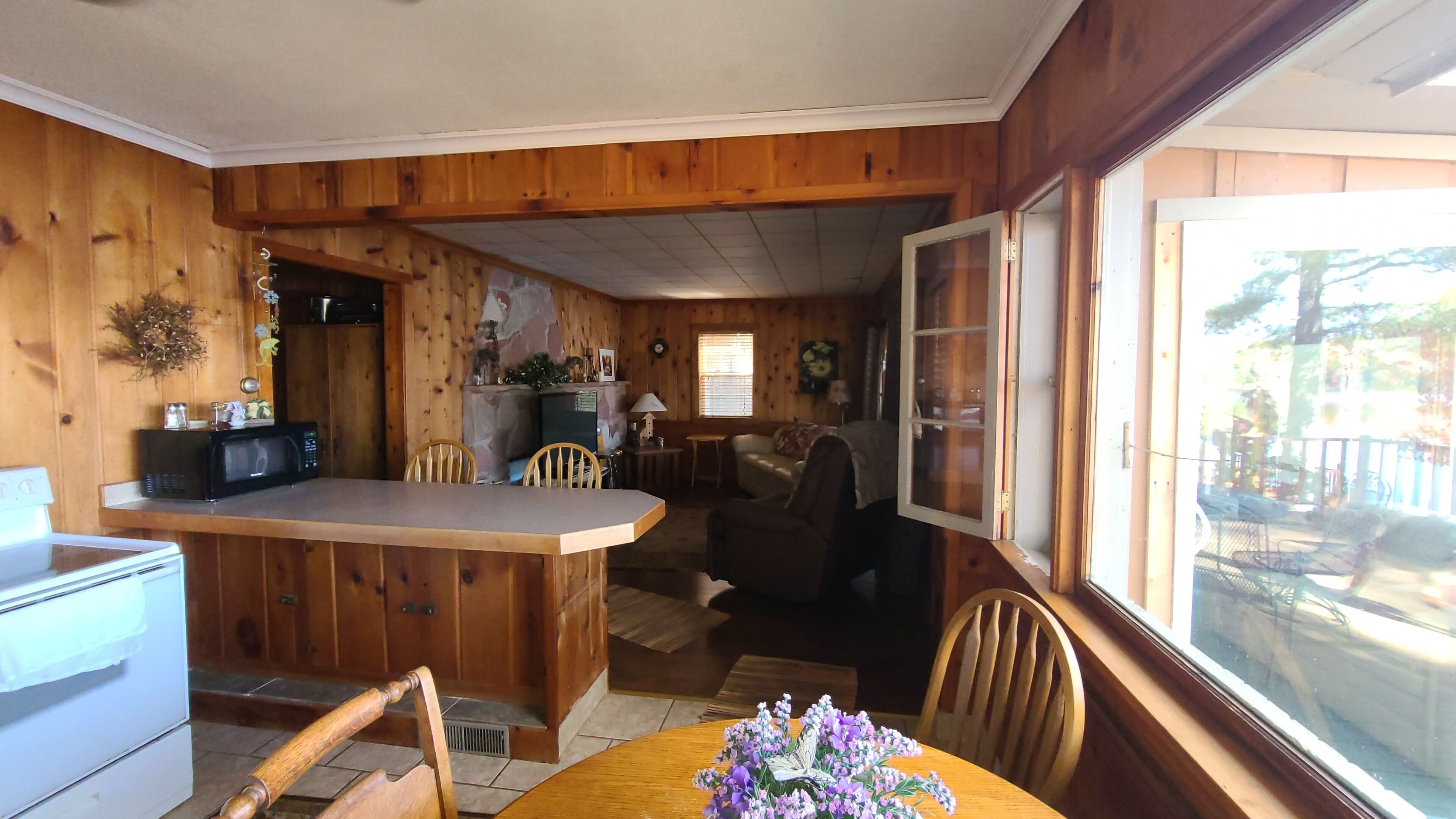 Cozy Sunset Lake Cottage on Fish Lake  off of  ATV /Snowmobile trail 5!