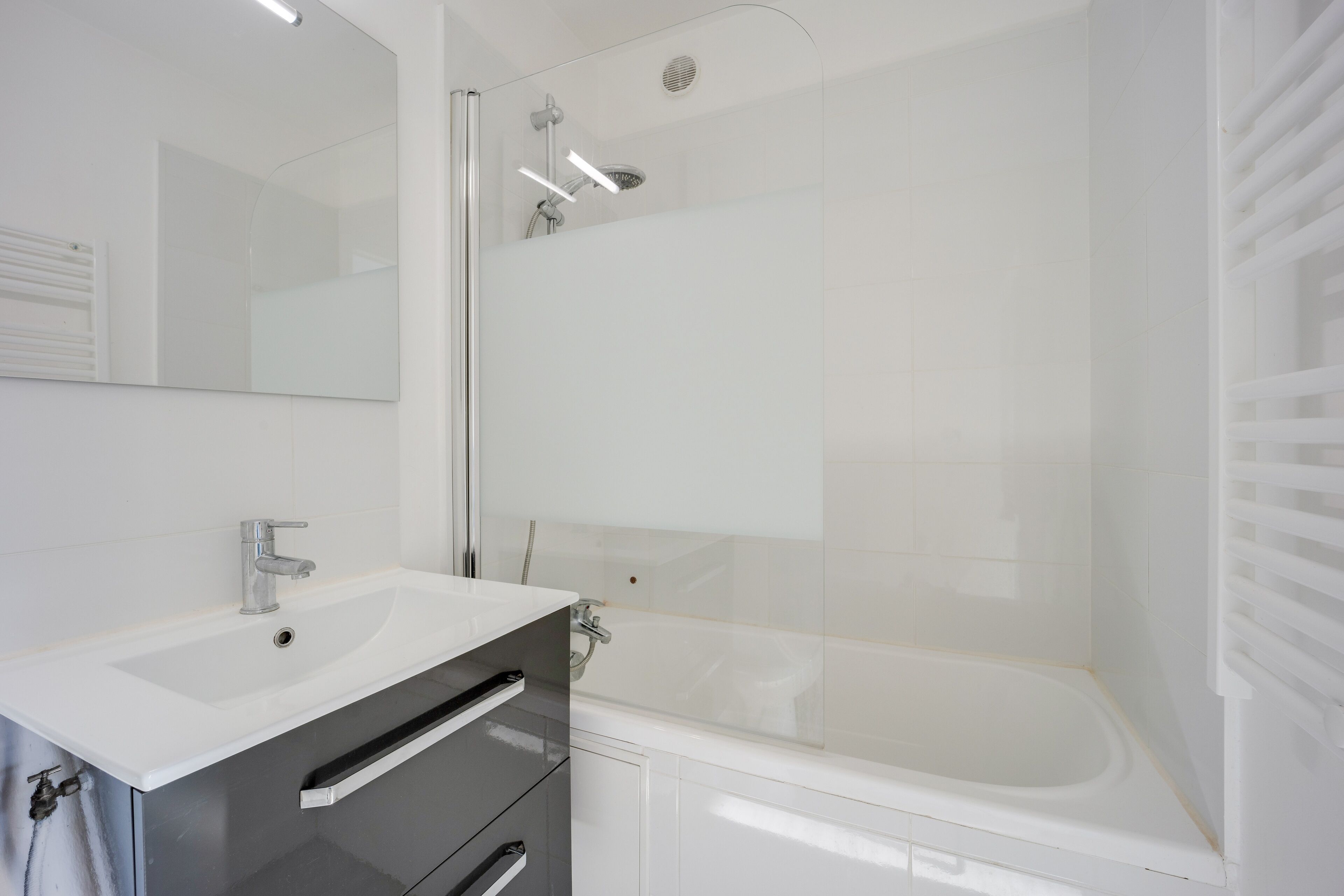 Tribord - Appartement avec balcon - plage à 100 m