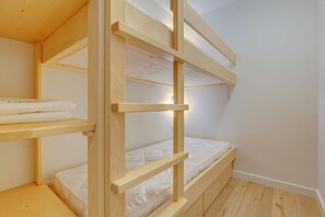 1 bedroom, free WiFi