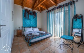 4 bedrooms, in-room safe, iron/ironing board, travel cot