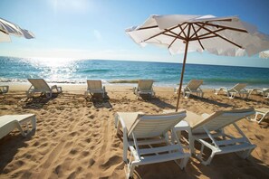 Apartment | Beach - Lux Rooftop Studio w. Large 🌊 View Terrace (Constanta)