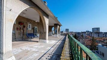 Apartment | Balcony