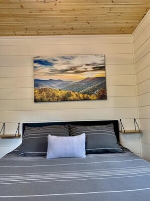 3 dormitoris, planxa i posts de planxar, wifi gratuïta i roba de llit 